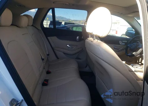 2019 Mercedes-Benz Glc 300 4Matic z USA, uszkodzony, nr VIN WDC0G4KB0KF665881